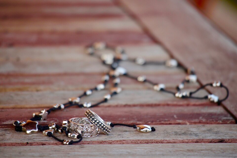 Necklace precious fashion jewellery