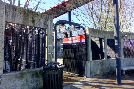 Porter Station entrance - Cambridge, Massachusetts - DSC09205