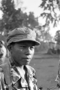 Portret van een KNIL militair, Bestanddeelnr 107-4-1