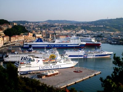 Porto Ancona navi photo