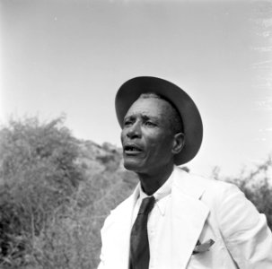 Portret van een inheemse man op Curaçao, Bestanddeelnr 252-7382