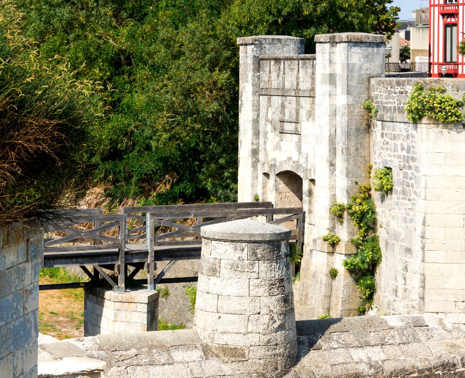 Porte des deux-Moulins, La Rochelle, Charente-Maritime