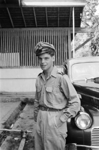 Portret van een jonge militair, Bestanddeelnr 68-2-3