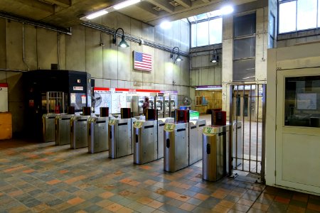 Porter station - Cambridge, MA - DSC02399