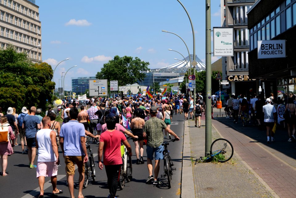 Pride demonstration Berlin 2020-06-27 38