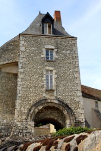 Porte Château Montargis 3