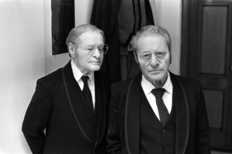 Portier Madame Tussaud met beeld, Bestanddeelnr 931-0000