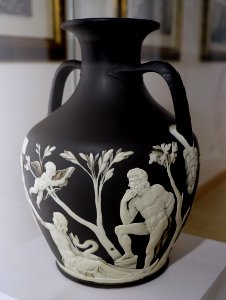 Portland Vase, 1793, subscription copy owned by antiquarian Thomas Hope, black jasper, white relief - Wedgwood Museum - Barlaston, Stoke-on-Trent, England - DSC09720