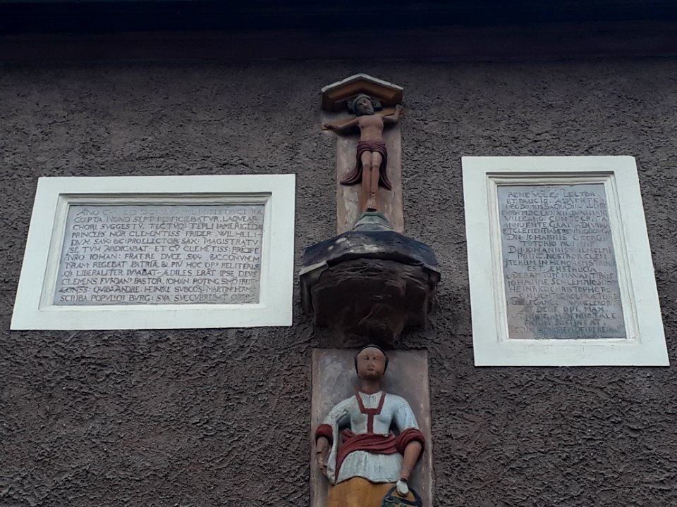 Portal der Stadtkirche in Bürgel 1
