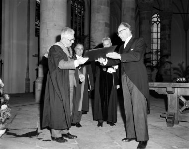 Prins Bernhard herdenkingsbijeenkomst van het Institute of Social Studies bijgew, Bestanddeelnr 914-4068