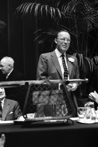 Prins Bernhard jubileumcongres van de metaalunie in Bellevue bijgewoond Prins B, Bestanddeelnr 915-2566