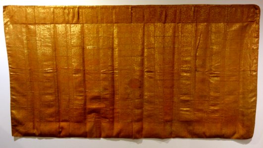 Priest's robe, Japan, 1822, silk - Textile Museum of Canada - DSC00887