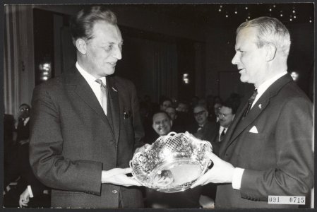 Prijsuitreikingen, Koster,HJd, Lambers,HW, Bestanddeelnr 091-0715