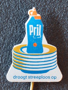 Pril droogt streeploos, reclame speldje