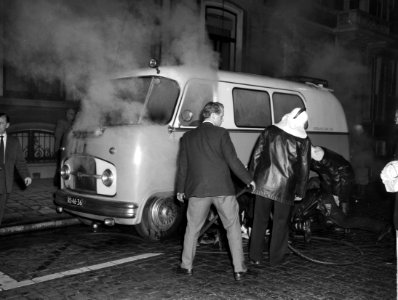 Prijsuitreiking Jan Campertprijs in Den Haag , opname wagen van de NRU totaal ui, Bestanddeelnr 914-6277