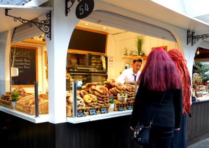 Pretzels - Cologne Christmas markets - DSC09715