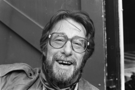 Prijs van de Kritiek 1986 toegekend aan toneelgroep Appel voor Faust Erik Vos, Bestanddeelnr 933-8170