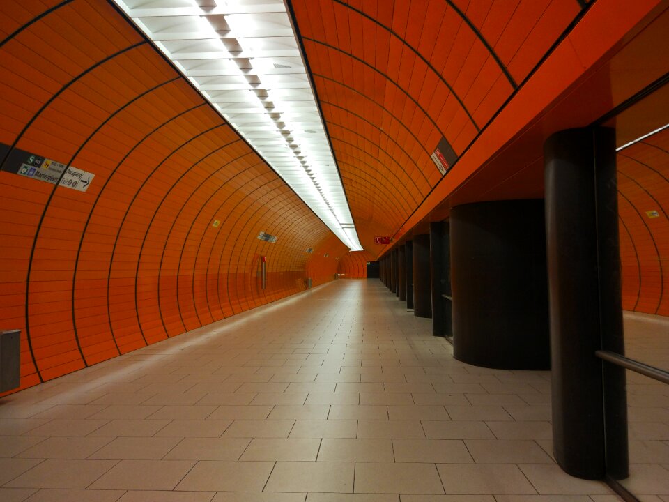 Orange munich corridor