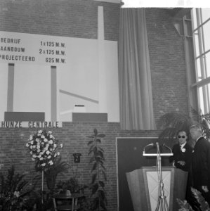 Prins Bernhard , de Hunzecentrale van het Provinciaal Electriciteitsbedrijf Gron, Bestanddeelnr 916-3572