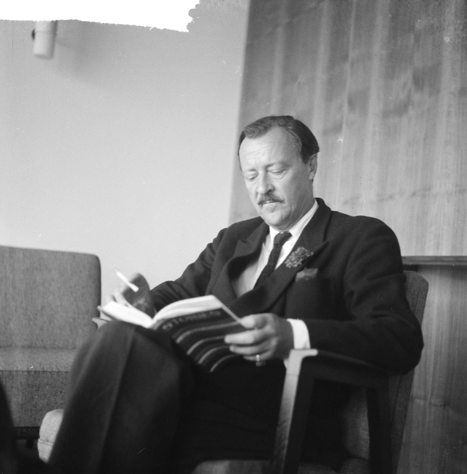 Prins Aschwin op Schiphol, Bestanddeelnr 912-6949
