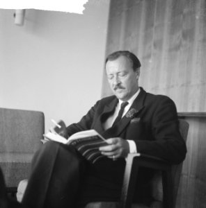 Prins Aschwin op Schiphol, Bestanddeelnr 912-6949