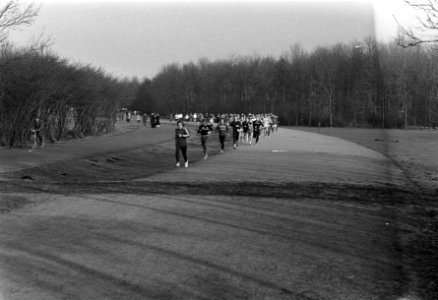Prestatieloop van Amsterdamse wielerclub La Champion in Amsterdamse Bos, actie, Bestanddeelnr 925-2648