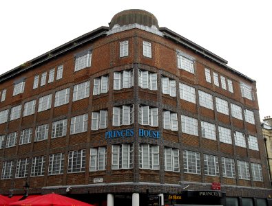 Princes House, 166–169 North Street, Brighton (IoE Code 480946)
