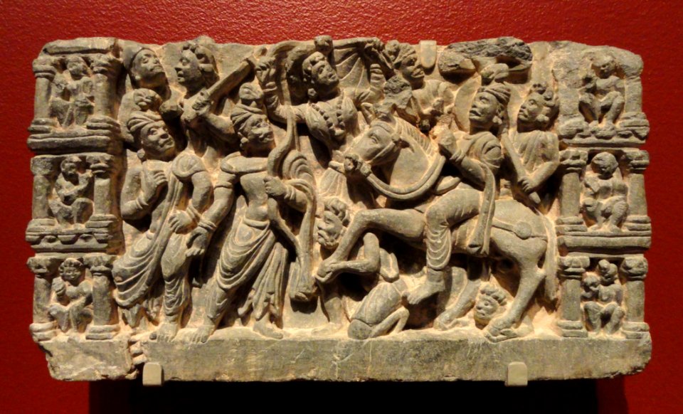 Prince Siddhartha leaves the palace, Gandhara, Pakistan, 2nd-3rd century AD, schist - San Diego Museum of Art - DSC06339