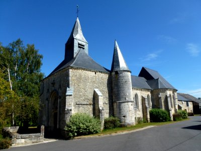 Prez (Ardennes) église, façade