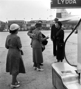 Prins Aschwin en ega op huwelijksreis, Bestanddeelnr 904-7614