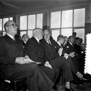 Prins Bernhard en Prins Bertil (Zweden) openen SKF fabriek Veenendaal, Bestanddeelnr 906-5137