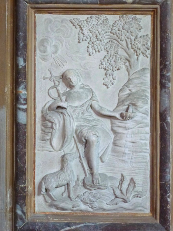 Prez (Ardennes) Lambris de l'église , 03