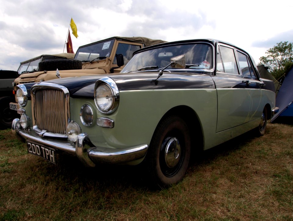 Princess 3-litre Saloon (1959) pic2