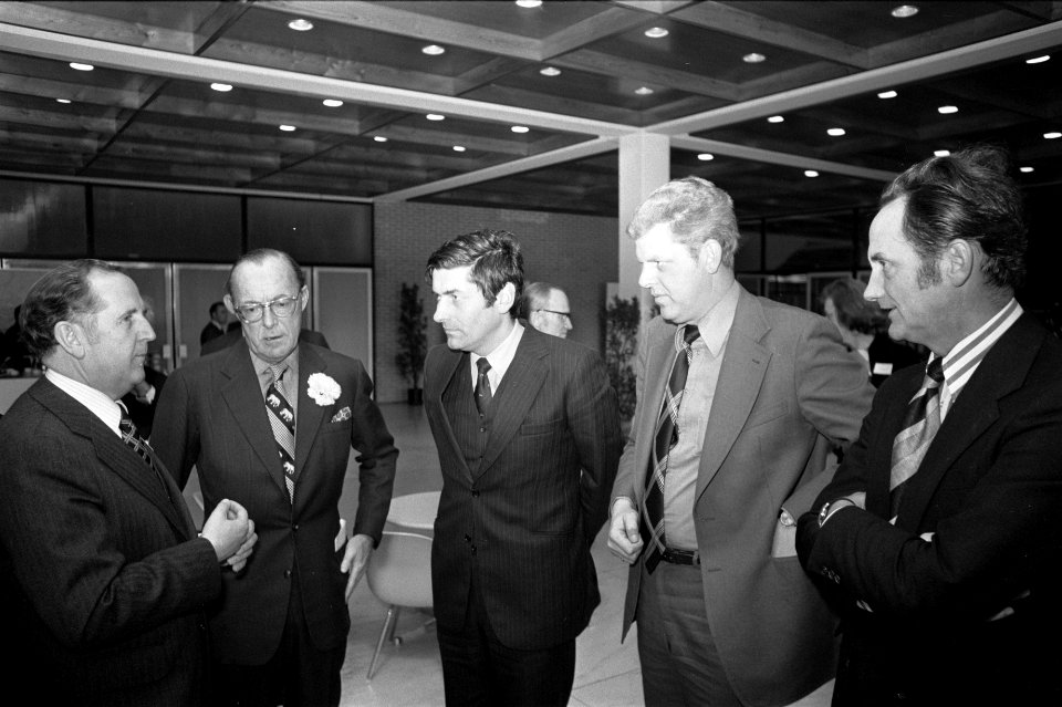 Prins Bernhard bij jubileumbijeenkomst t.g.v. 75 jaar Verbond van Nederlandse On, Bestanddeelnr 927-6170