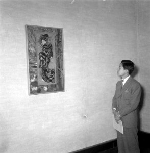 Prins Akihito in ons land (Kroonprins Japan) Van Gogh tentoonstelling, Bestanddeelnr 905-8586 photo