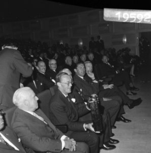 Prins Bernhard in de zaal, Bestanddeelnr 919-5923