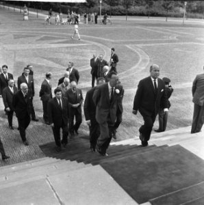 Prins Bernhard bij Raad van Advies Veteranen Legioen Nederland, Bestanddeelnr 916-6100