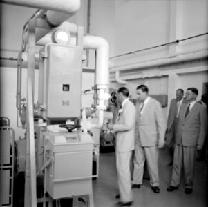 Prins Bernhard in de Surinaamse Brouwerij NV, Bestanddeelnr 252-4309