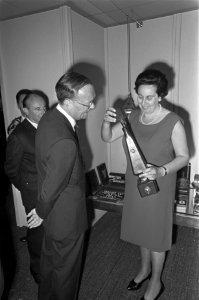 Prins Bernhard opende tentoonstelling Zie Italie in Amsterdam in RAI, Bestanddeelnr 921-4433