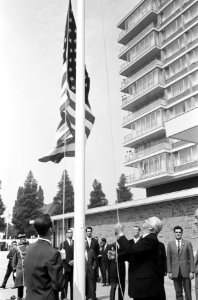 Prins Bernhard opent Hilton-hotel in Amsterdam reportage, Bestanddeelnr 914-1188