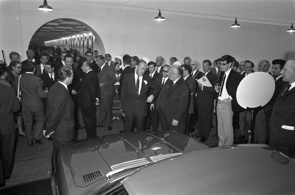 Prins Bernhard opende tentoonstelling Zie Italie in Amsterdam in RAI, Bestanddeelnr 921-4432