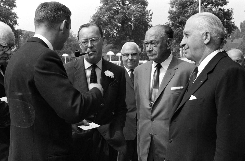 Prins Bernhard opent Hilton-hotel in Amsterdam reportage, Bestanddeelnr 914-1190