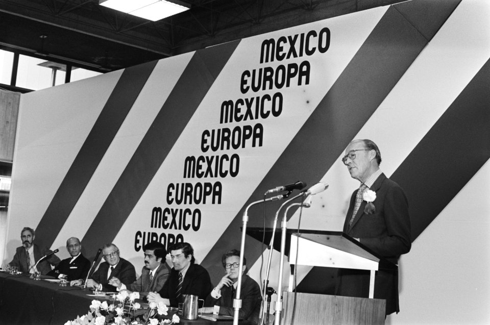 Prins Bernhard opent handelsbeurs Mexico Europa in Rotterdam openingstoespraa, Bestanddeelnr 928-5080