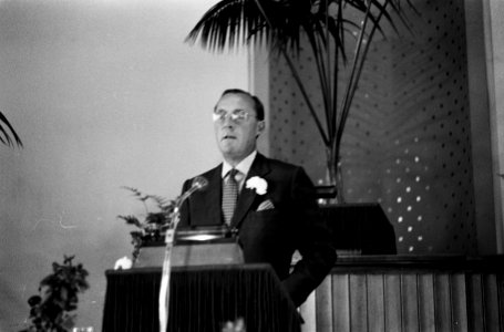 Prins Bernhard opende Congres over de Democratie in Europa in aula Landbouwhoges, Bestanddeelnr 915-1673