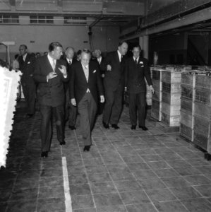 Prins Bernhard en Prins Bertil (Zweden) openen SKF fabriek Veenendaal, Bestanddeelnr 906-5131