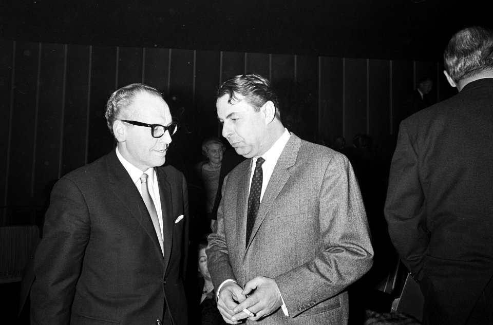Premiere film De dans van de Reiger van Fons Rademakers in Calypso Amsterdam, , Bestanddeelnr 918-9940