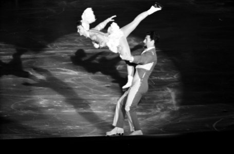 Premiere Holiday on Ice in Nieuwe RAI Exclusief Parool, Bestanddeelnr 913-4735