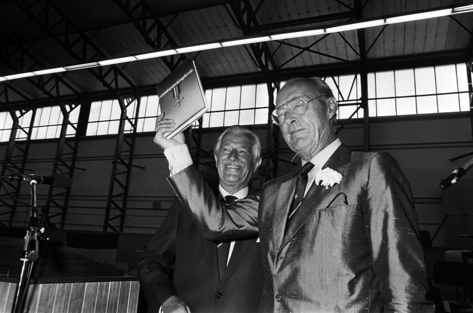 Prins Bernhard op Dag van het Verzet op Soesterberg, Bestanddeelnr 933-4072