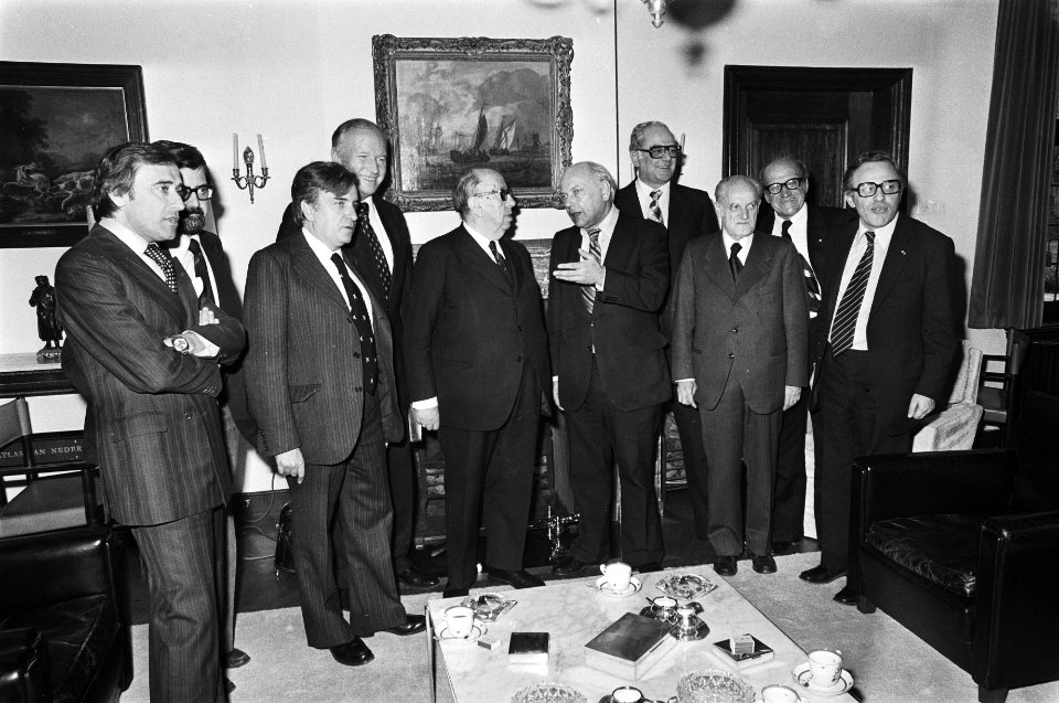 Premier Den Uyl ontvangt delegatie Spaans Christen-Democraten op Catshuis, Bestanddeelnr 928-9293