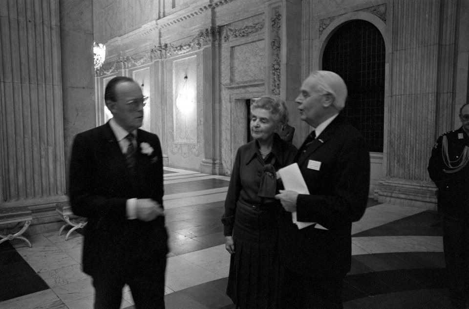 Prins Bernhard ontvangt leden Rotary Club in Paleis op de Dam in Amsterdam, Bestanddeelnr 928-8967